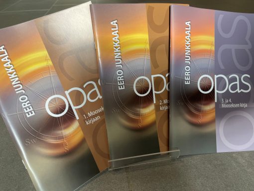 Raamattupiiriopaspaketti